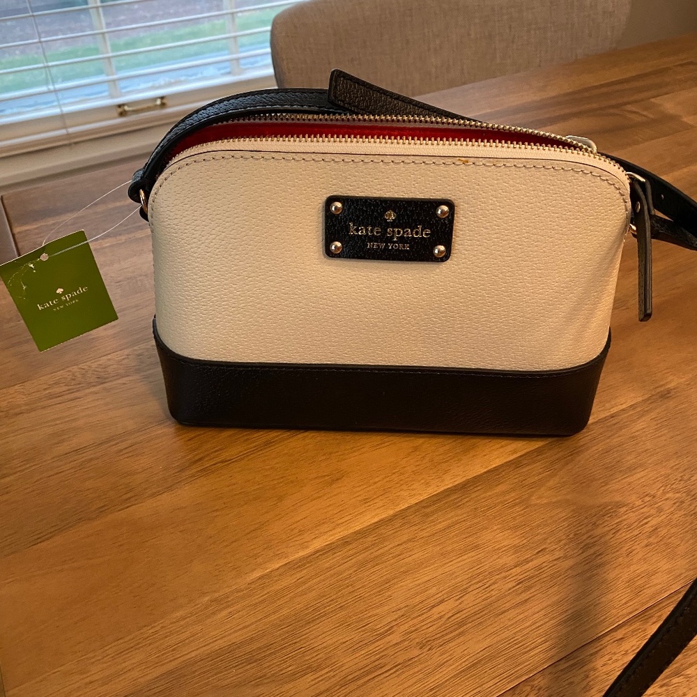 Black and White Kate Spade Purse - New with Tags
